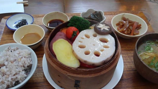 季節のせいろ蒸しごはん