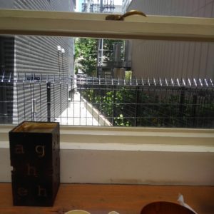カウンター 1人でも入りやすい